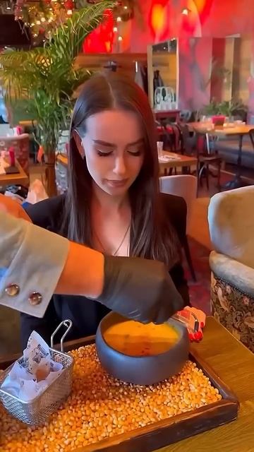 Сырный суп с лососем на гриле #айдабаран #food #eggfreebaking #des смотреть онлайн