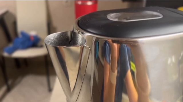 Стильно и со вкусом! Обзор электрочайника Kitfort KT-670-3 смотреть онлайн