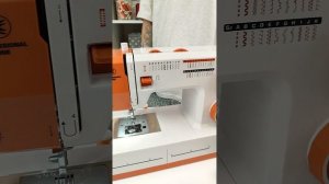 CHAYKA Origami. Распаковка электромеханической швейной маши