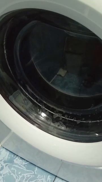 Washing black clothes! #cleantok #рекомендации #laundry #cleaning #ремонт #twice смотреть онлайн