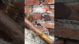 Ручная дюбели и гвозди забивалка. Пневмомолоток, пробовали?