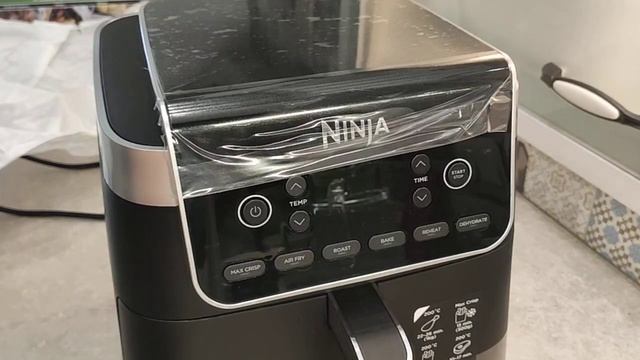 Розпаковка Аерогрілю Ninja Air Fryer Max Pro AF180EU. смотреть онлайн