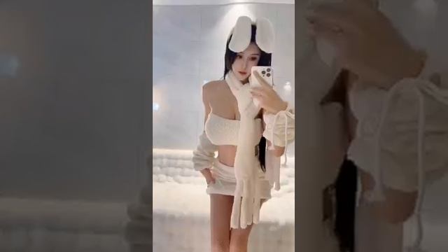 Сексуальные девушки Ч. 125