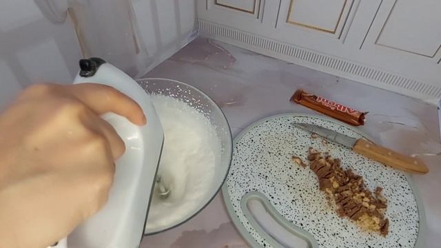 Мороженое очень вкусный 😋 смотреть онлайн