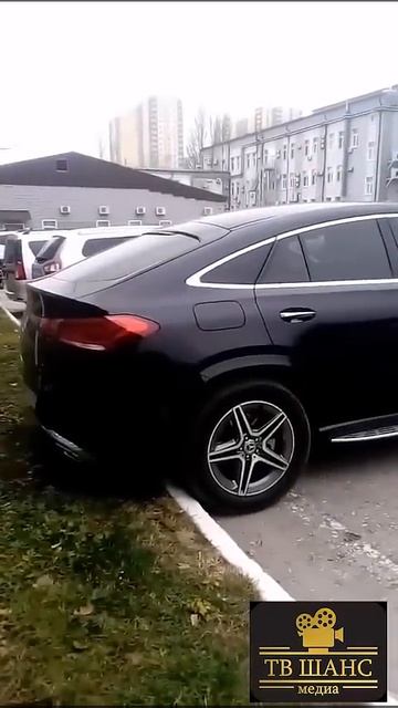 Машина начальника... #начальник #машина #работа #заруле смотреть онлайн