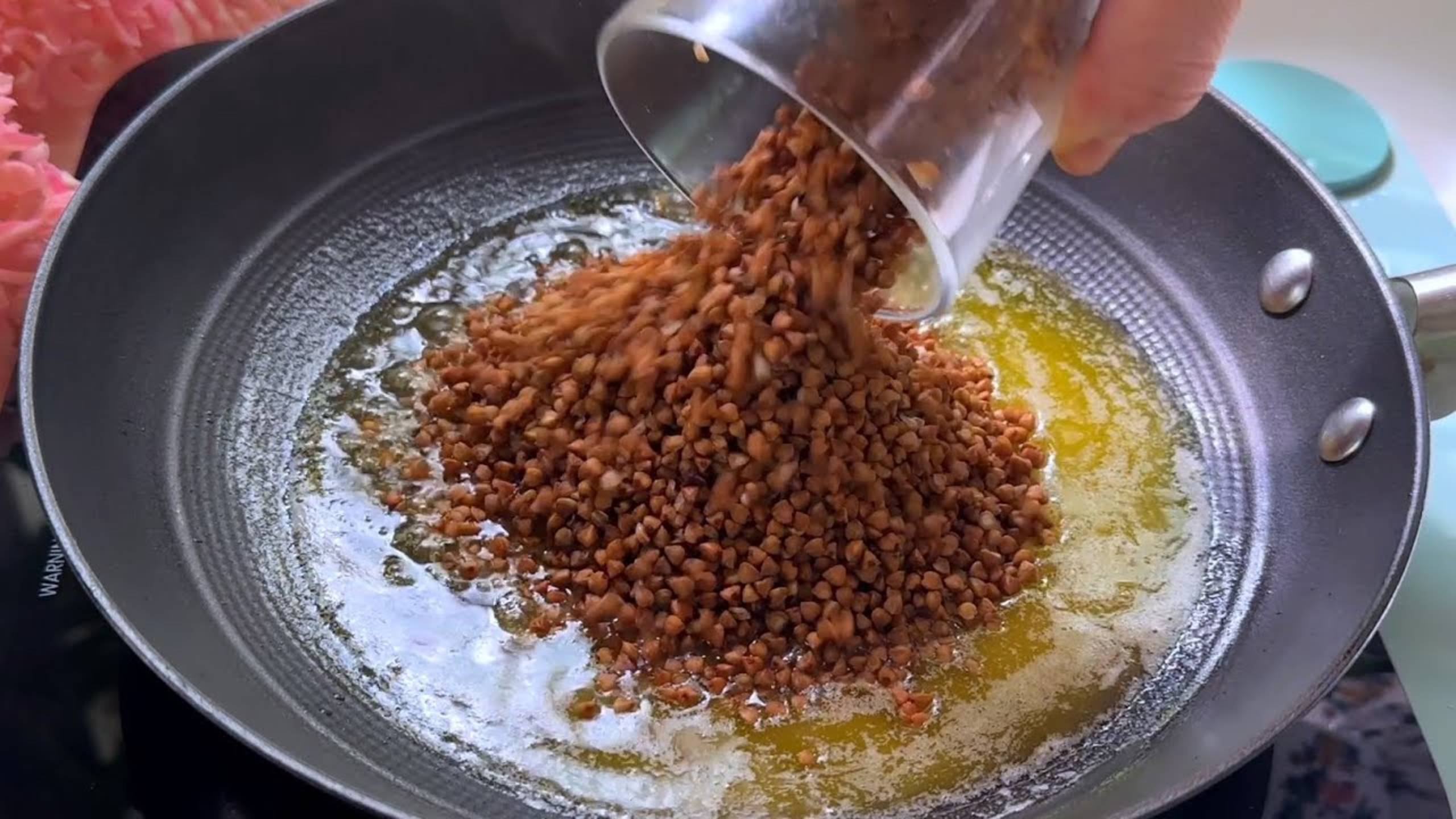 Эта Гречка капуста вкуснее мяса,так готовят только Турции!Почему я не знала этот рецепт гречки