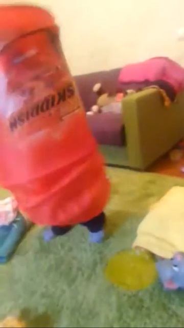 Танцующий китайский фонарик смотреть онлайн