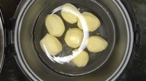 Как сварить картошку в мультиварке