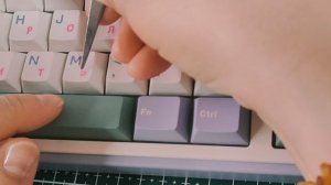 Наклеиваю Русские буквы на мою новую механическую клавиатуру ASMR