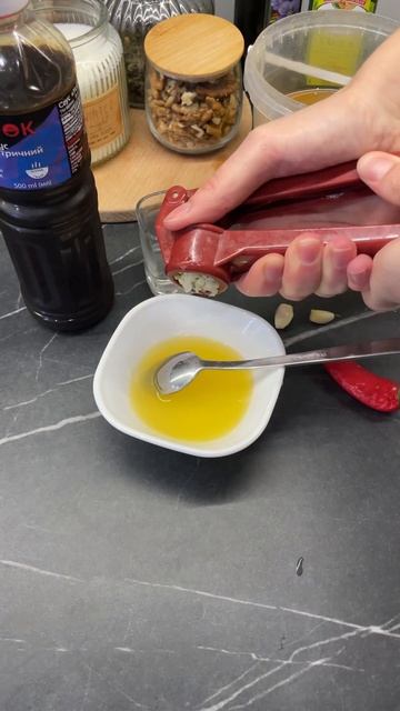 Сочный цыпленок в духовке рецепт. Рецепт целой курицы