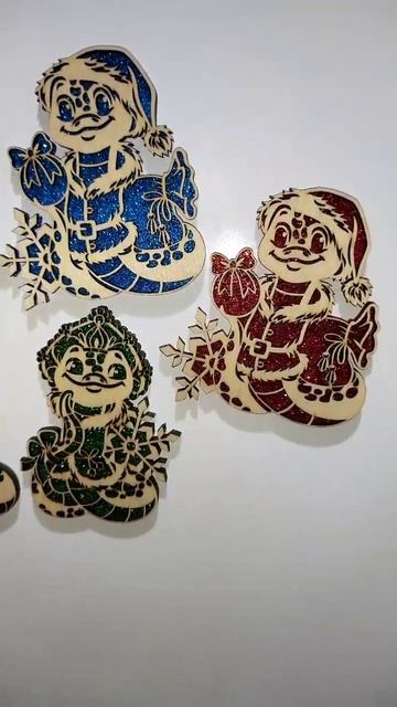 Магниты на холодильник год змеи #годзмеи #лазернаярез? смотреть онлайн