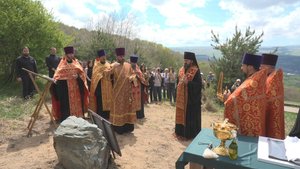 На горе Малое Седло заложили храм
