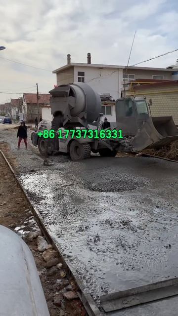 Автобетономешалка с самозагрузкой3.5куб#автобетоносм? смотреть онлайн