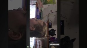 Гриша обманула маму на 210 000 в реальной жизни на новый год и вложила их в Minecraft