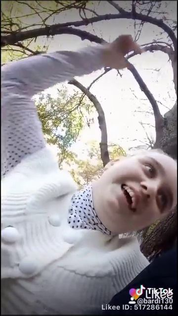 1 видео с Лерой и Ашад с Музыкой танцы под фонарём в Тик смотреть онлайн