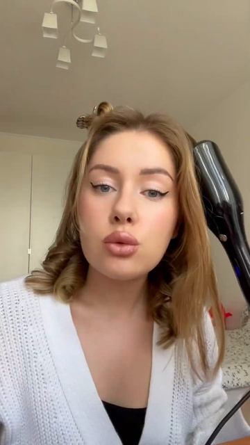 Укладка без дайсона🐚все средства в ТГ NRouge #шортс #дай? смотреть онлайн