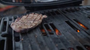 Стейк Минутка на мобильном газовом гриле Koch Gourmet 100 Set