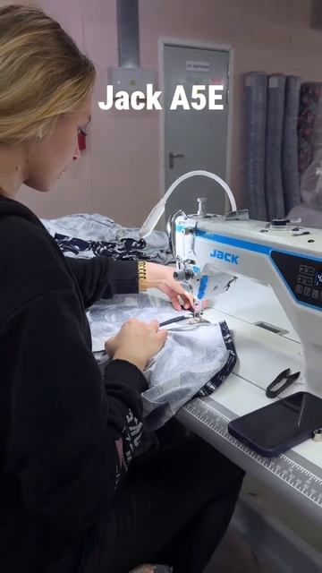 Эти машины, должны быть в каждом швейном цехе! Все маши смотреть онлайн