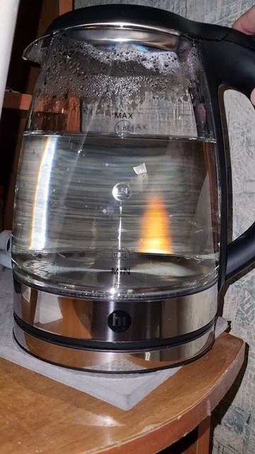 Купил новый чайник на замену 10 летнего с подсветкой смотреть онлайн