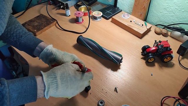 Разбор и ремонт турбощётки вертикального пылесоса samsu смотреть онлайн