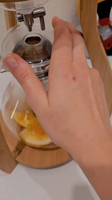 Холодный кофе с апельсином смотреть онлайн