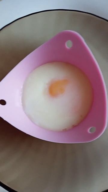 Силиконовая яйцеварка ✨🤠✨ смотреть онлайн