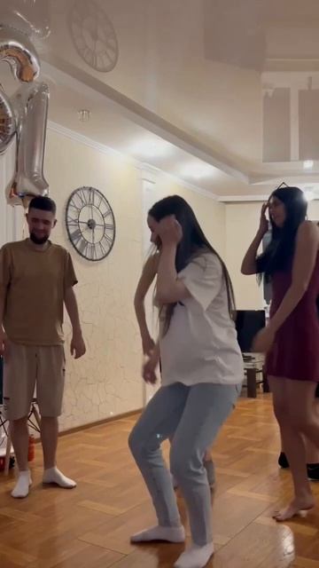 С днем рождения 🔥 #nastjaska #красноярск #2023 #Устя смотреть онлайн