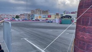 Drift mercedes w124 vs bmw