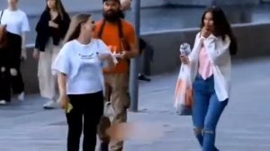 Леденцы затариваем, сосём, наяриваем