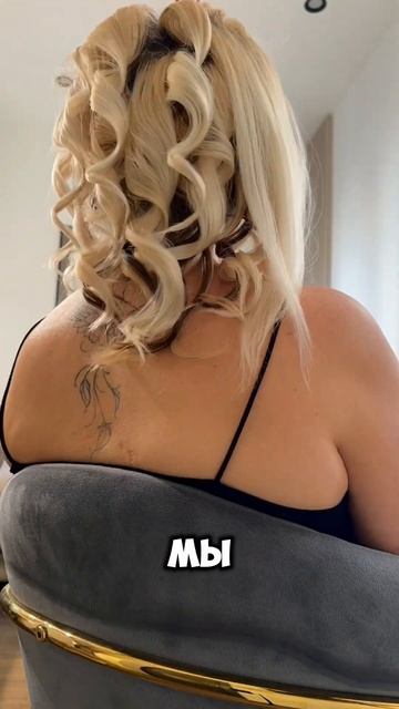 ЛУЧШАЯ ЛЁГКАЯ УКЛАДКА ВОЛОС НА ПЛОЙКУ/ВОЛНИСТЫЕ ВОЛО? смотреть онлайн