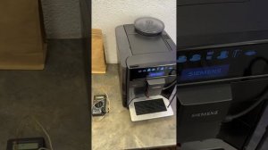 Кофемашина Siemens eq6 не готовит кофе, льет холодную воду.