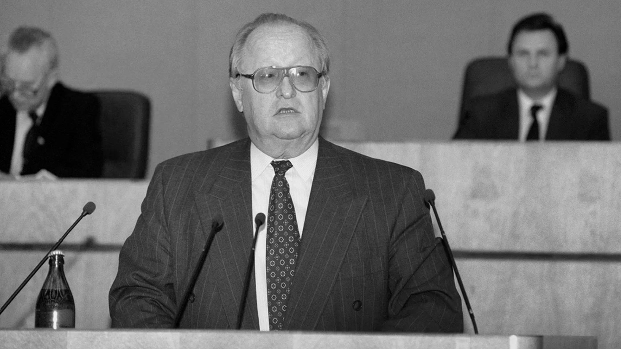Умер экс-глава Центробанка Виктор Геращенко. Чем запомнился «Геракл финансовой системы»?