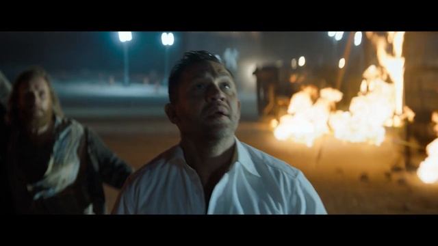 Держись! - "Веном: Последний танец" отрывок из фильма смотреть онлайн