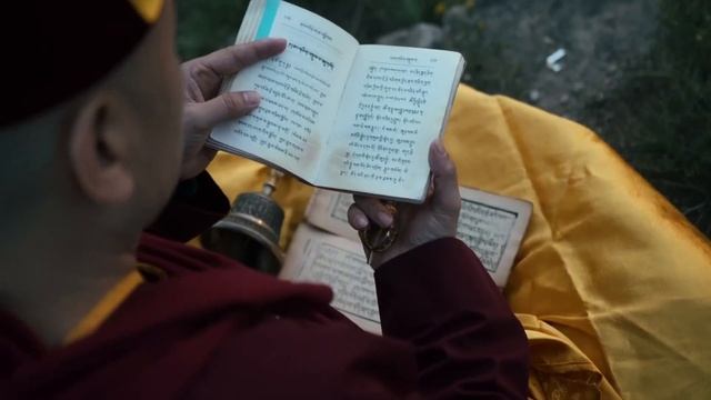 🔮 Мантра, которая очистит карму и уберёт неудачи! 🌟? смотреть онлайн