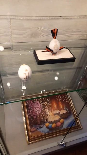 УНИКАЛЬНАЯ ВЫСТАВКА ФАРФОРОВЫХ ПАСХАЛЬНЫХ ЯИЦ СОБРАН смотреть онлайн