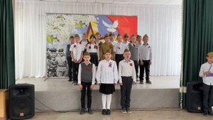 Выступление 3 класса на празднике, посвященному 80-летию Победы