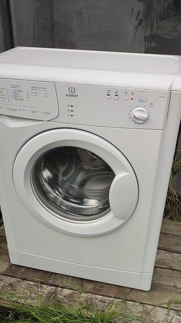 Стиральная машина INDESIT WIUN 81 смотреть онлайн