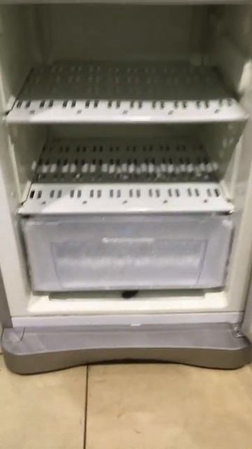 Холодильник Indesit C2406 021 смотреть онлайн