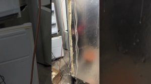 Холодильник Бирюса не работает верхняя камера! Утечка
