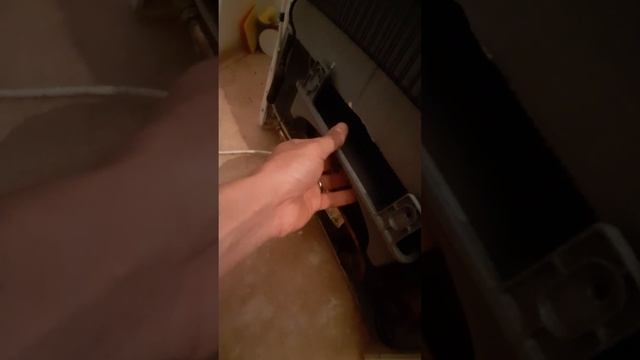 Вот почему на кухне пахнет не приятно или в холодильни смотреть онлайн