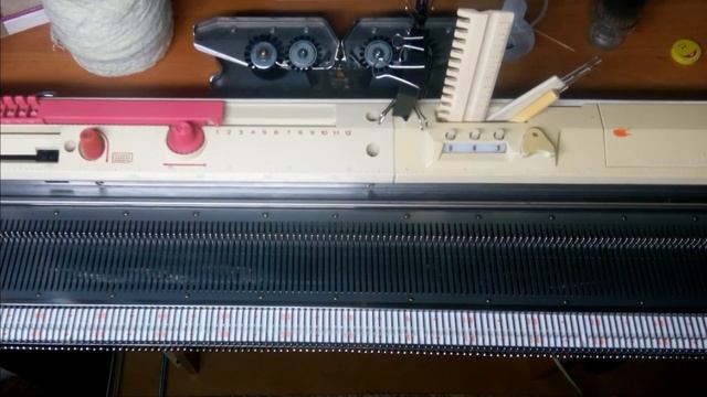 Чистка и смазка вязальной машины Тайота смотреть онлайн