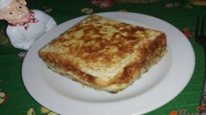 Запеканка из кабачка с помидором и чесноком