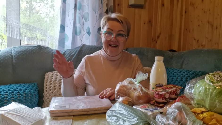 ОБЗОР ПОКУПОК. КАК ПРОВОДИЛИ ВЕЧЕРА НАШИ РОДИТЕЛИ В МОЛОДОСТИ, МОЕ ПЕРВОЕ КРАСИВОЕ ПЛАТЬЕ.