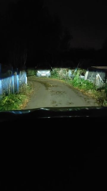 Свет во дворе Nissan X-trail смотреть онлайн