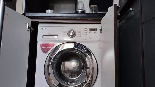 Стиральная машина LG F1089ND тресется и побежала смотреть онлайн