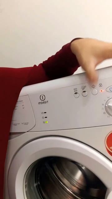 indesit wisn 81 сброс ошибок и программы#сброс ошибок на сти? смотреть онлайн