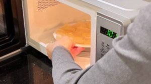 Хрустящие чипсы из рисовой бумаги в микроволновке.