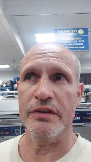 как мы стираем белье в США смотреть онлайн