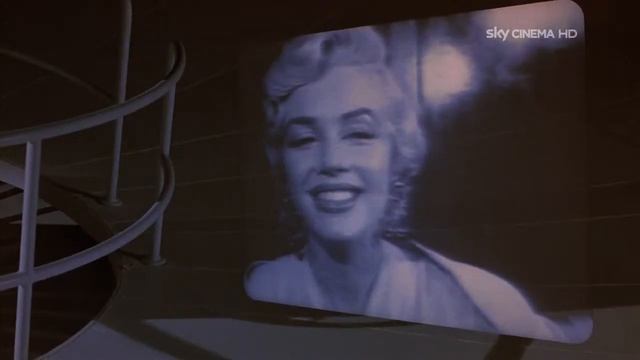 поцелуй от Kim Basinger смотреть онлайн