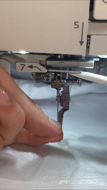 Как заправить верхнюю нитку на janome 550e тг: satin_emb смотреть онлайн